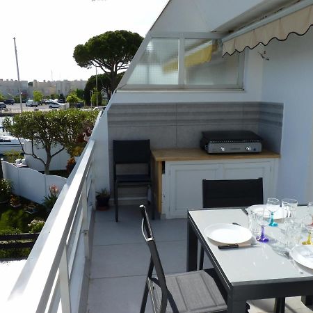 Sol-Y-Days Darse, Superbe Appartement De Type Marina Avec Belle Terrasse Vue Port De Plaisance Le Grau-du-Roi Exterior foto